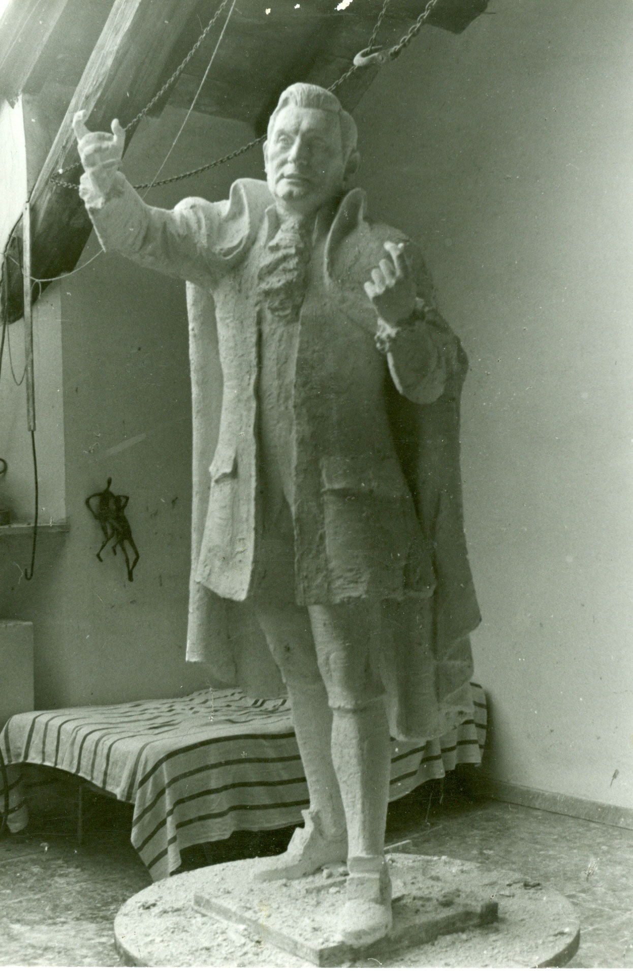Milton Hebald. Full Sized Costumed Richard Tucker, Plaster, In Hebald Studio, 1976
